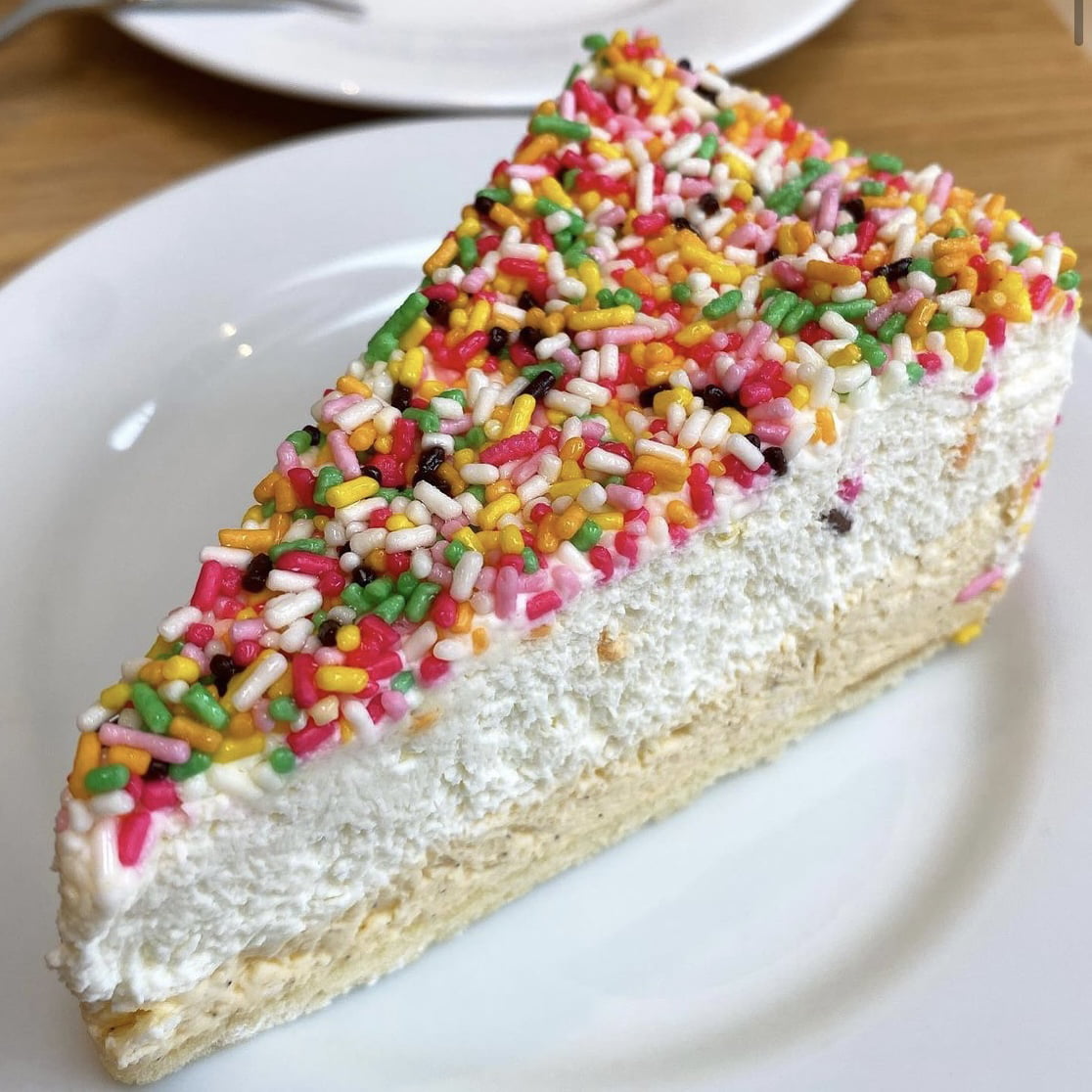 スプリンクルケーキ
