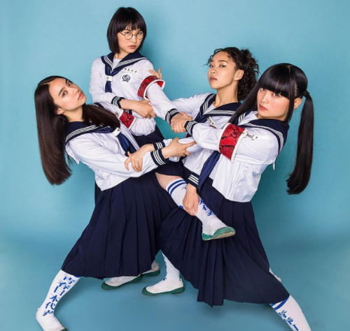 新しい学校のリーダーズ