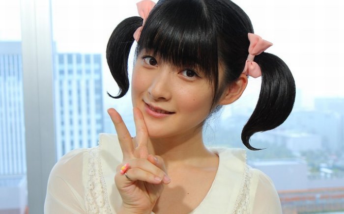 ぶりっ子アイドルももちの引退理由は?実は頭のキレる知性派だった?